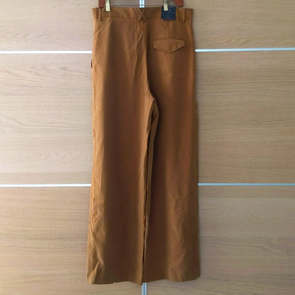 Banana Republic high wasted, wide leg dress pant, size 14 - Picture 3 of 7